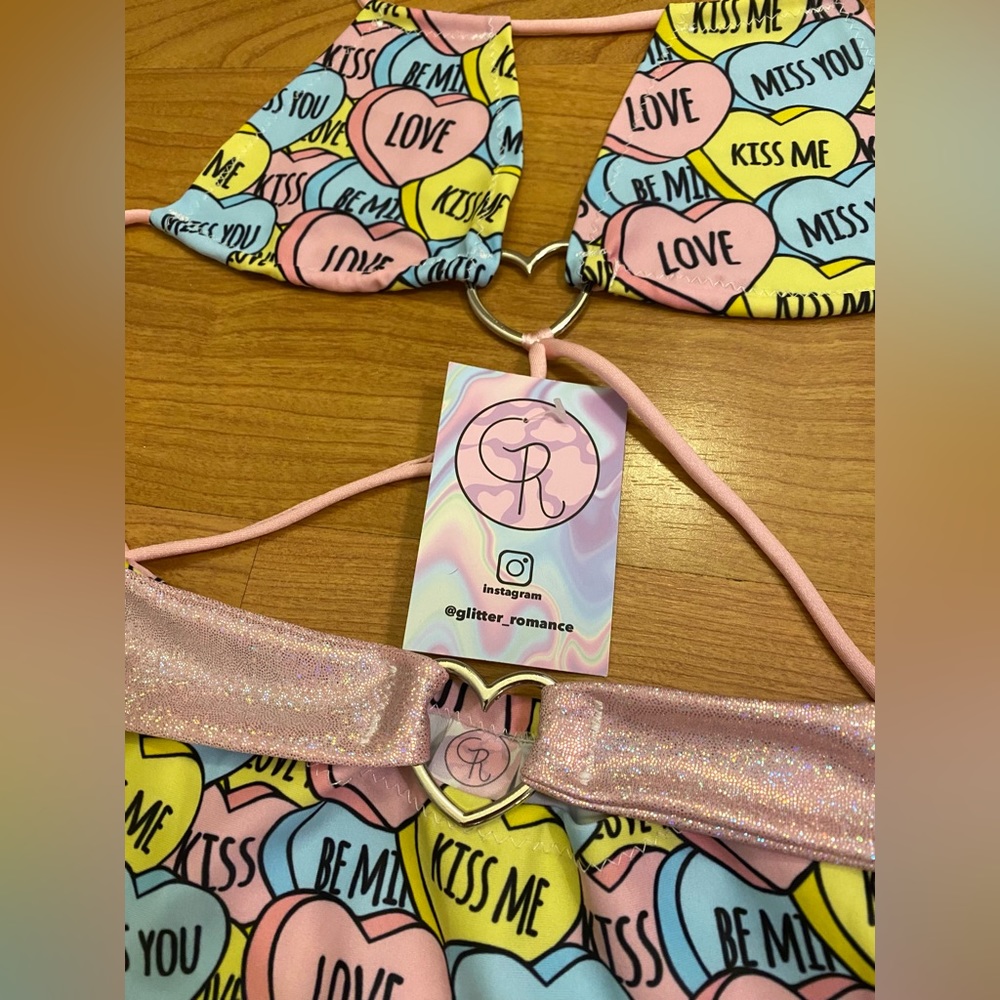 Candy Hearts Pastel 4-Piece Rave Set - Picture 6 of 11